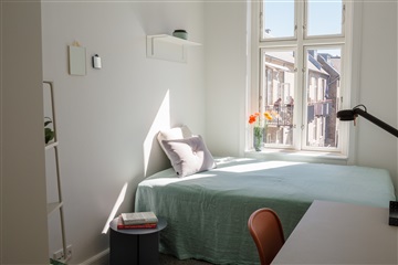 Photo 2. Room, , København K 