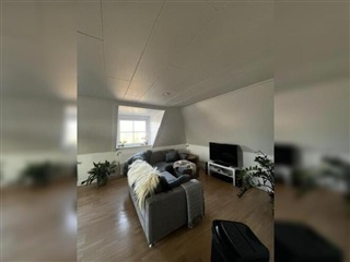 Photo 2. Apartment, Tværgade, Gesten 