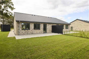 Photo 2. House, Ane Sørensens Vej, Give 