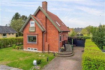 Photo 1. House, Haslehøjvej, Aarhus V 