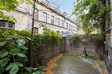 Photo 3. House, Borgergade, København K 