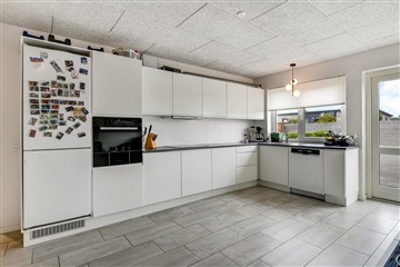 Photo 2. House, Niels Lønnes Vej, Esbjerg N 