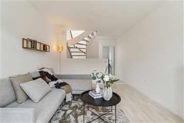 Photo 11. House, Luftmarinegade, København K 