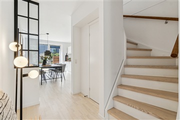 Photo 7. House, Luftmarinegade, København K 