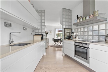 Photo 4. House, Clarasvej, Charlottenlund 