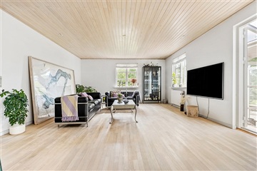 Photo 2. House, Vejenbrødvej, Kokkedal 