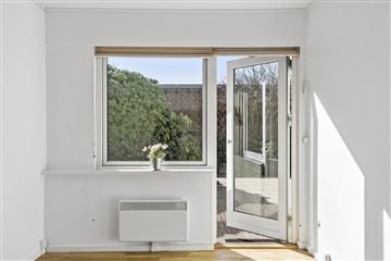 Photo 4. House, Søllerødlund, Holte 