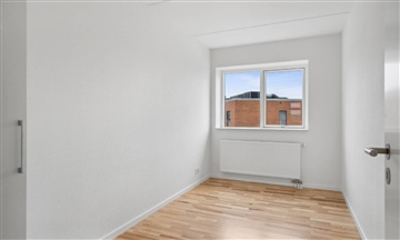 Photo 3. Apartment, Østergade, Odense C 