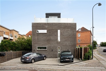 Photo 15. Apartment, Tranegårdsvej, Hellerup 