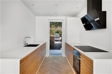 Photo 17. Apartment, Tranegårdsvej, Hellerup 