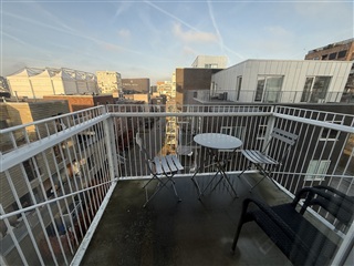 Billede 16. Værelse, Robert Jacobsens Vej, København S 