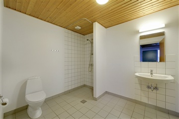 Photo 5. House, Midterfolden, Barrit 