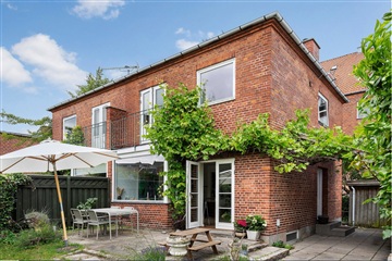 Photo 1. House, Lindegårdsvej, Charlottenlund 