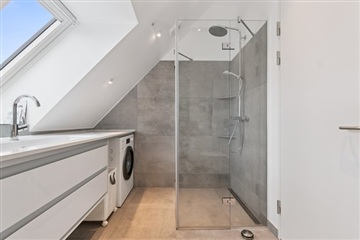Photo 6. Apartment, Bernstorffsvej, Hellerup 