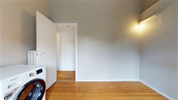 Photo 15. Apartment, Hellerupvej, Hellerup 