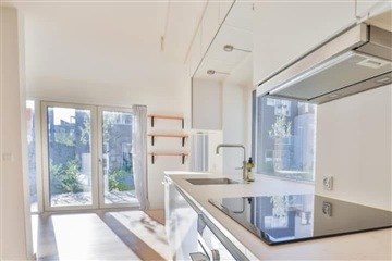 Photo 8. House, Robert Jacobsens Vej, København S 