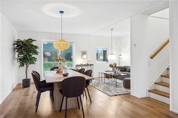Photo 1. House, Faldskærmsvej, Værløse 