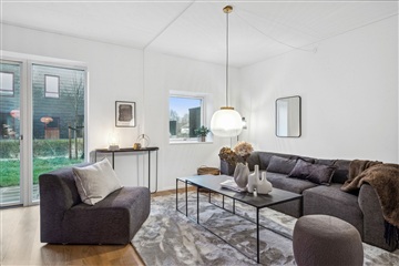Photo 5. House, Faldskærmsvej, Værløse 