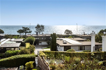 Photo 1. House, Strandvejen, Charlottenlund 