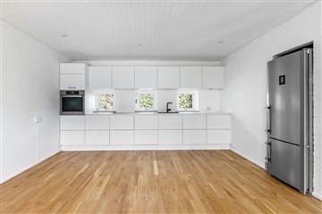 Photo 5. House, Strandvejen, Charlottenlund 