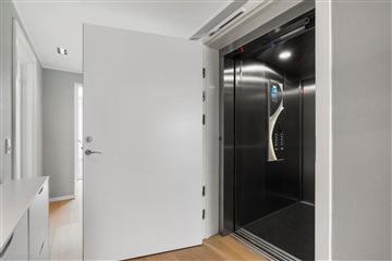 Photo 14. Apartment, Martin Luther Kings Vej, København SV 