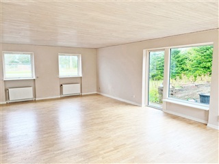Photo 4. House, Aalborgvej, Engesvang 