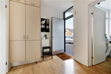 Photo 1. Apartment, Skejbyparken, Aarhus N 