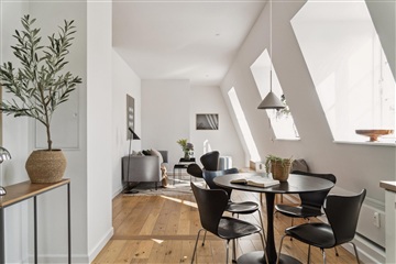 Photo 1. Apartment, Valkendorfsgade, København K 