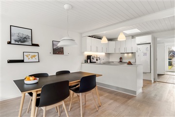Photo 8. House, Fyrrelunden, Almind 