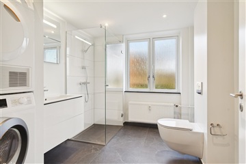 Photo 5. Apartment, Roesskovsvej, Odense V 