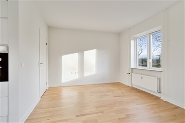 Photo 3. Apartment, Roesskovsvej, Odense V 