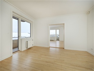 Photo 1. Apartment, Peter Bangs Vej, Frederiksberg 