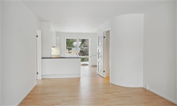 Photo 1. Apartment, Rundforbiparken, Nærum