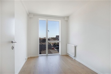 Photo 2. Apartment, Lindgreens Allé, København S