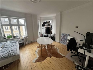Photo 2. Room, Borgergade, Aalborg 