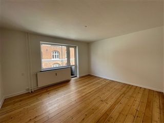 Photo 3. Apartment, Pjentedamsgade, Odense C 