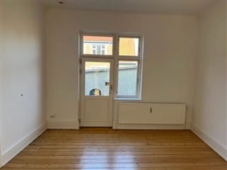 Photo 4. Apartment, Jernbanegade, Nykøbing F 