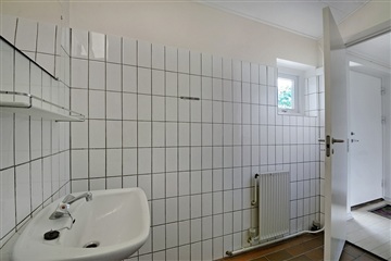 Photo 5. House, Vestervænget, Give 