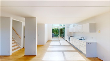 Photo 5. House, Grenåvej, Skødstrup 