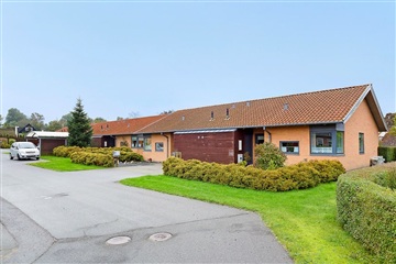 Photo 3. House, Grønvangen, Gjerlev J 