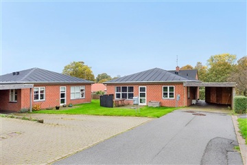 Photo 9. House, Grønvangen, Gjerlev J 