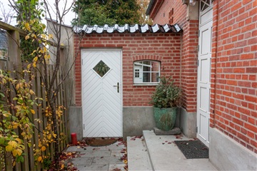 Photo 54. House, Milanovej, København S 