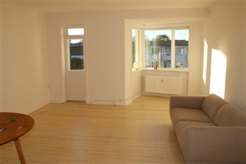 Photo 2. Apartment, Rosenvængets Hovedvej, København Ø 