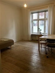 Photo 5. Room, Esromgade, København N 