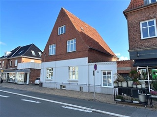 Photo 1. Apartment, Hjallesevej, Odense C 