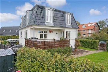 Photo 1. House, Fossgårdsvej, Vanløse 