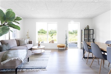 Photo 3. House, Dådyrbakken, Middelfart 