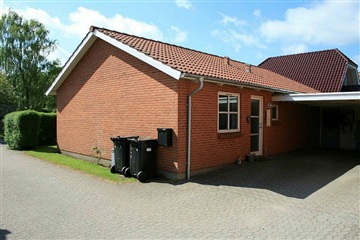 Photo 4. Apartment, Karuphøjparken, Karup J 