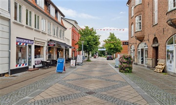 Photo 1. Apartment, Jernbanegade, Fredensborg 