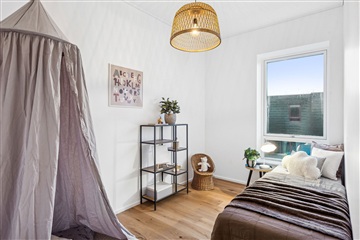 Photo 6. House, Faldskærmsvej, Værløse 